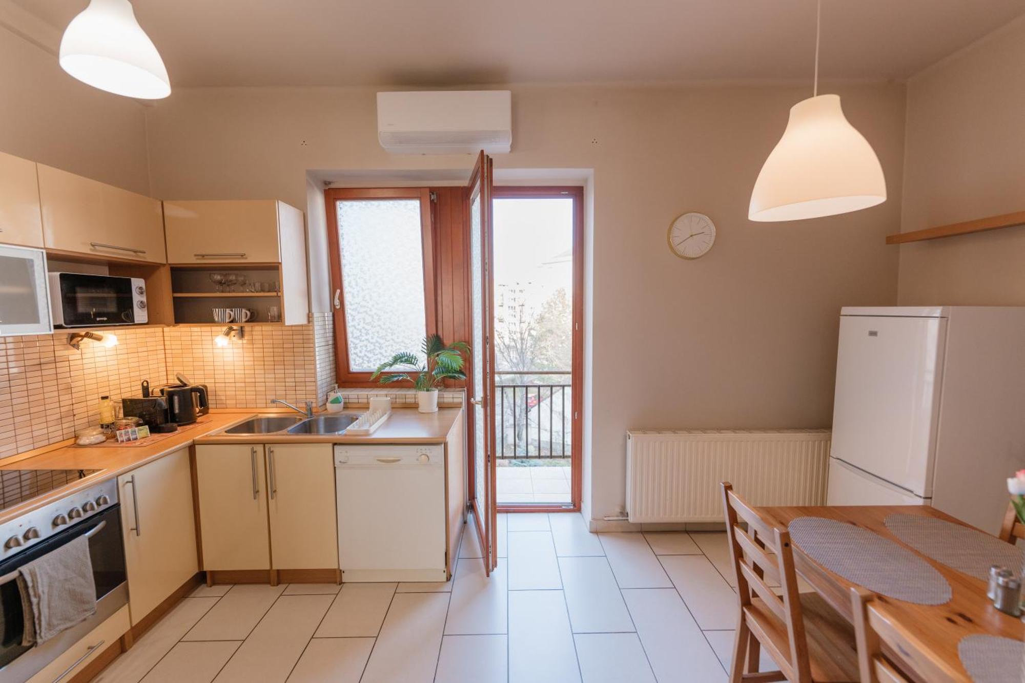 Panorama Apartment Gyor Exterior photo